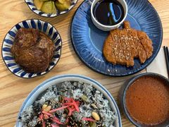 -轻蔬不用等·素食(江苏路店)