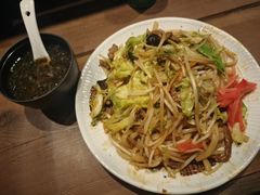 -瑞虹新天地月亮湾