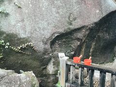 -石峰岩寺