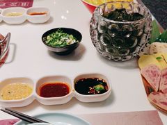 -洪氏嗨捞·猪肚鸡火锅(阳光天地店)