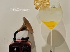 菠萝苏打-RT Coffee 放空咖啡