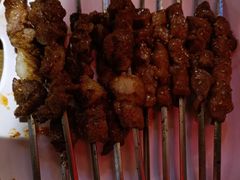 -街角等你.大连海鲜烧烤.经典铁板海鲜串(西安路店)