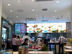 -小杨生煎(金山百联购物中心3楼店)