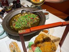-江城小馆陕南妈妈菜·全球旅行餐厅(钟楼店)