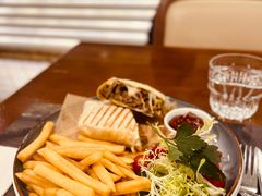 -MADO冰淇淋咖啡馆(淘金店)