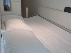 -芷迹江景酒店(五一广场汇景城店)