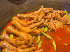 -山河屯铁锅炖·非遗东北菜(南山店)