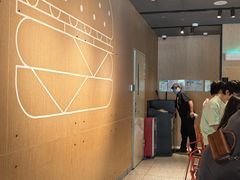 -麦当劳(中二横路店)