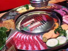 -哈哈碳都·牛肋条无限自助烤肉(宝龙店)