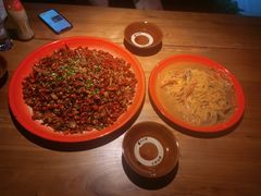 -半步颠小酒馆(繁花中心)