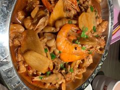 -胖哥俩肉蟹煲(石家庄长安万达店)