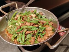 土辣椒肉炒肉-知楚•精致湖北菜(武商MALL店)