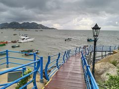 -那琴半岛地质海洋公园