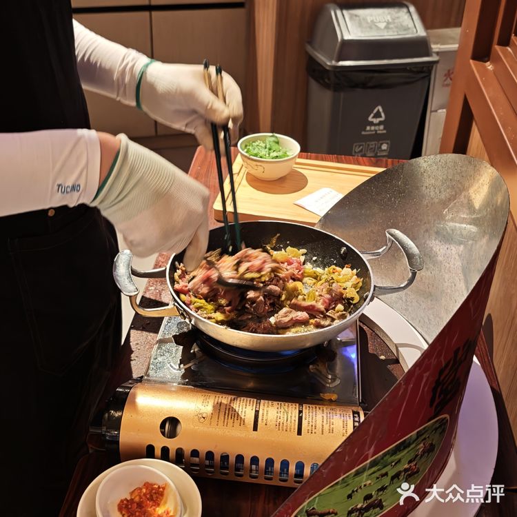无锡生意爆棚的精致土菜