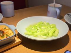 -蜜桃餐厅·伴山(绿宝广场店)