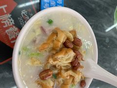 艇仔粥-穗银肠粉店(东川路店)