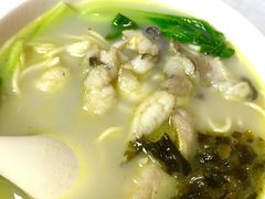 -明呈黄鱼面馆(斜土路店)