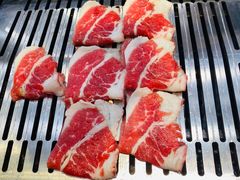 -臻牛烤肉