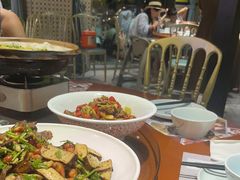 -黄泥岗·地道湖北菜(奥特莱斯店)