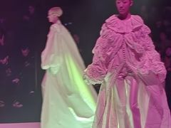 -交通银行前滩31演艺中心