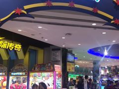 -反斗乐园π·电玩·高空拓展·蹦床(龙华天虹店)