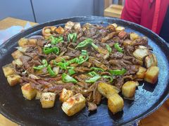 -老周炒拨拉(甘州总店)