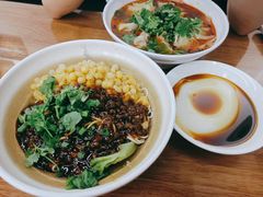 -耙豌豆重庆小面