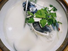 鱼头两吃-宝荣鱼馆·临湖之宴(千岛湖店)