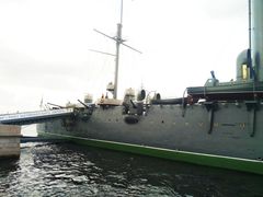 -阿芙乐尔号巡洋舰