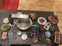 -韩风烤牛肉冷面店