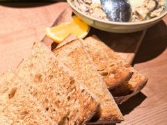 滇南杂菌配酸面包-山野板扎·云贵川Bistro(上海首店)