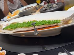 -忆江南·临江鱼馆