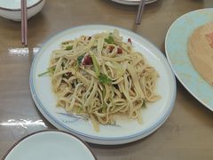 -鲁南仔·滕州炒鸡(经三路店)