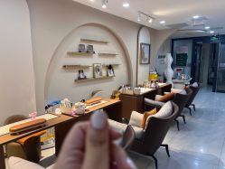 -花系美·美甲美睫精品店