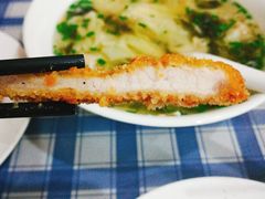炸猪排-潘国仙耳光馄饨(黄家阙路店)