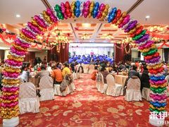 -秀丽美好演出服装租赁合唱主持人礼服实体店(中关村科技发展大厦店)