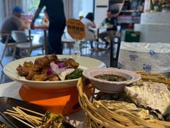 -嗨辣小聚·盘锦河蟹·海鲜烧烤龙虾(盘锦十年好店)