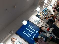 -GAP(王府井奥莱·香江小镇店)