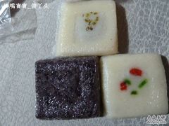 -阿毛方糕(七宝镇步行街店)