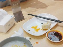 -李与白包子铺(桐梓林店)