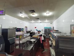 -迎宾楼(解放西街店)