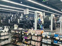 -迪卡侬(越秀公园店)