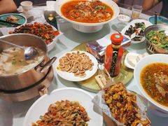 -巴特餐饮6加1音乐餐吧·新疆菜