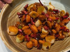 宫宝鸡丁-伙夫小菜煎包·东北菜