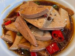 -正阁餐饮(黑金冠公园店)