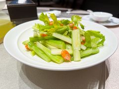 桃花虾水果芹菜-有喜胶东小馆(太申祥和店)