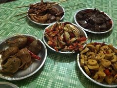 鸡头-梁老三麻辣鸡头总店