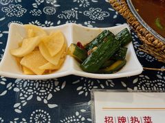 -八两八金·莱芜特色炒鸡(市南漳浦路店)