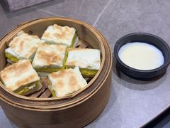 蜂蜜玫瑰青稞饼-桥边小楼·手工云南菜·丽江地标美食