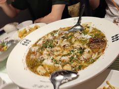 -渔语鱼新川菜Bistro(万象天地店)